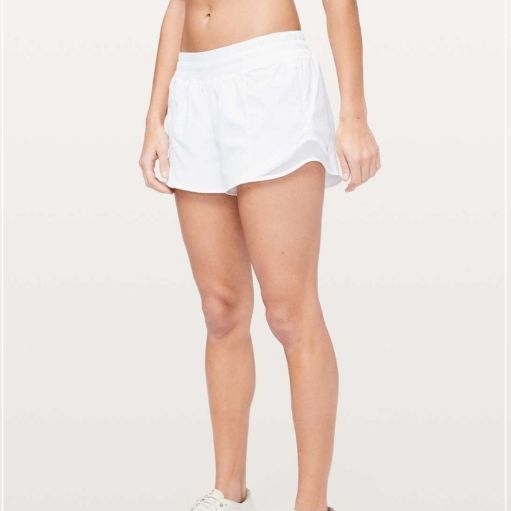 Lululemon Hotty Hot Short